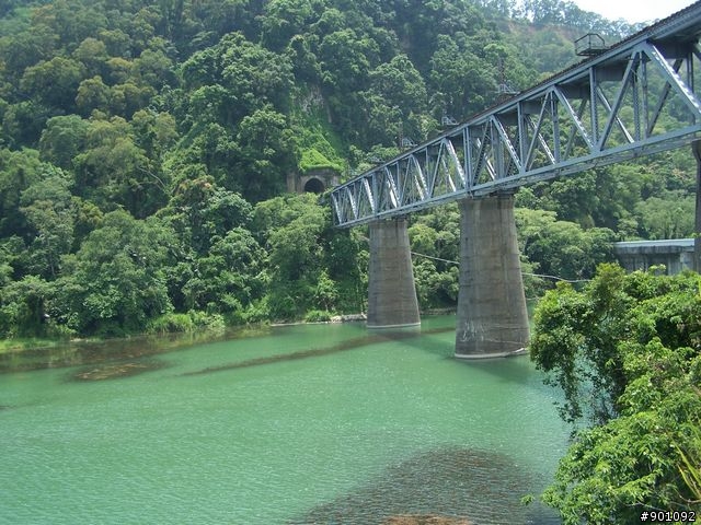 苗栗 130縣道 ( 薑麻園 ) +勝興車站+龍騰斷橋+鯉魚潭水庫