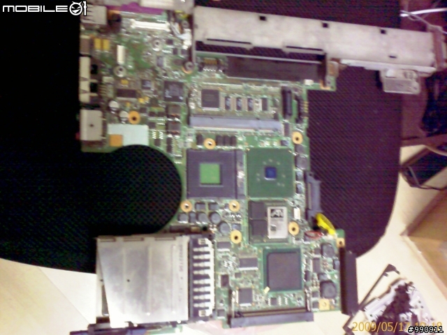 IBM T40 內部拆卸