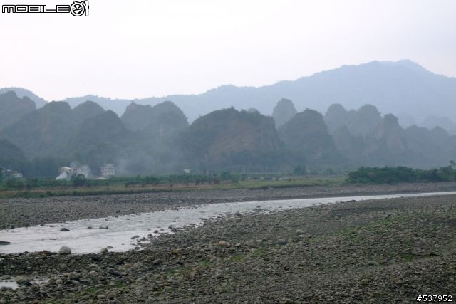 20090529[獨跑拍照景觀行]新威-山妍villa(寶來)-五公山