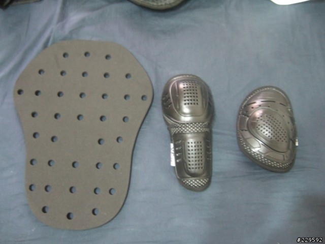 [開箱] 低調情侶的好選擇 Komine jk-701 & RS Taichi RSJ-229