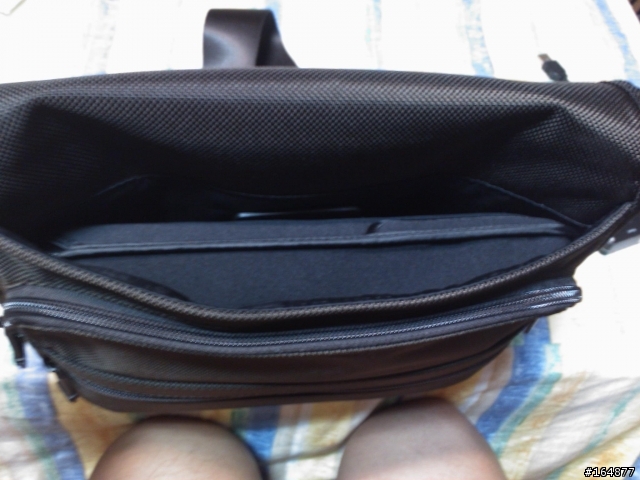 品牌日的紀念品-Tumi Tracer 22105BH 棕色版開箱文~