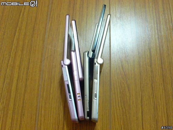 超大螢幕的滑蓋機 SHARP 921SH