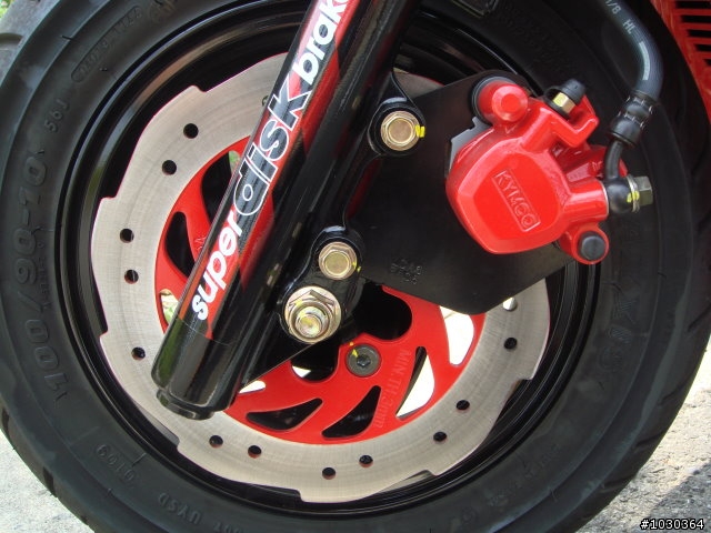 開箱...GP 125 Fi
