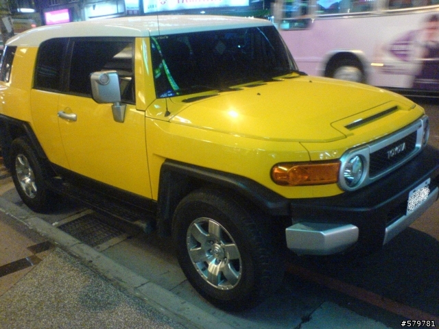 有誰知道這台車的型號呢?