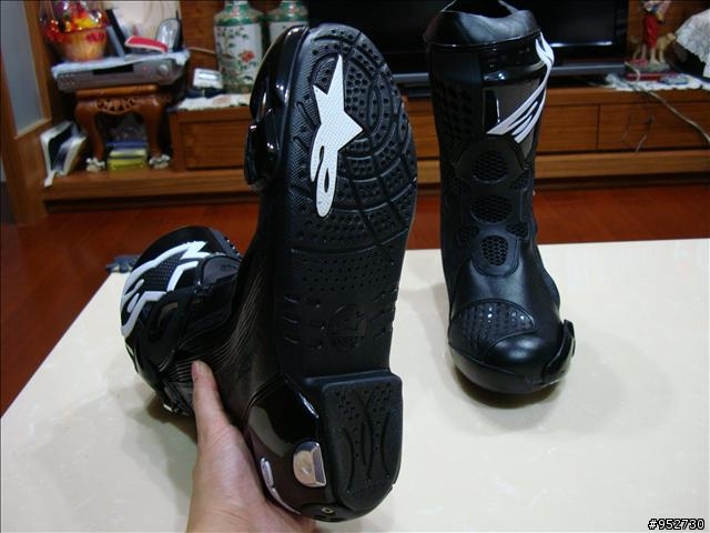 [開箱+實著照]Alpinestars SuperTech R 車靴~更新!