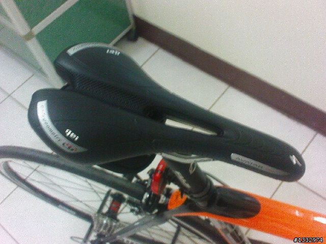 (分享)小弟的第一台公路車-2008 FUJI CCR2