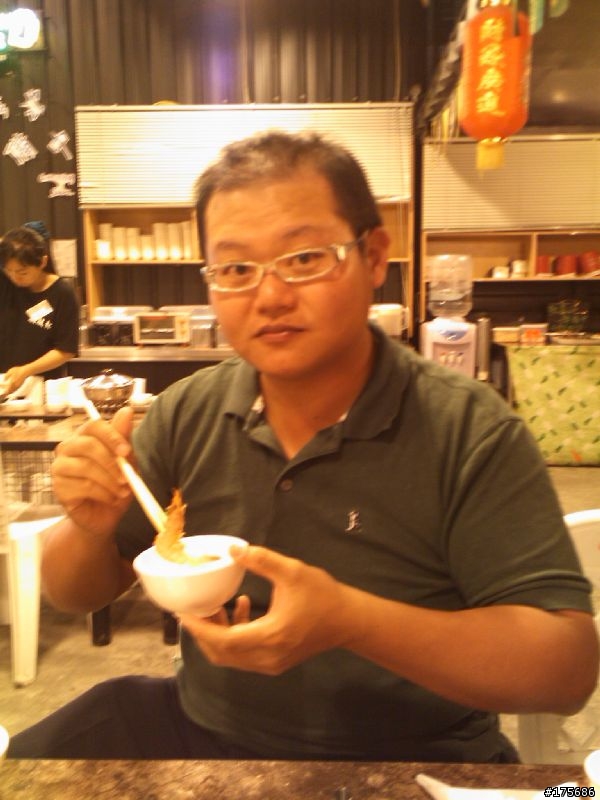 歡迎ROBIN回國 阿昌&五指山後燒烤店用餐&飯後娛樂實錄 (只有手機亂拍的一堆照片沒有內容 不喜勿入)