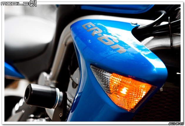 Kawasaki ER-6n 機件名稱請教