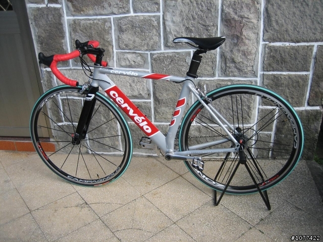 與大家分享我的ＣＥＲＶＥＬＯ