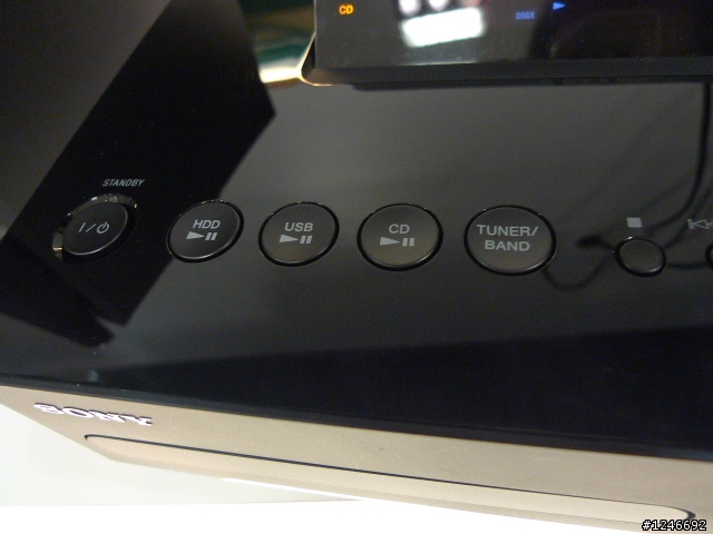 取代你電腦的硬碟音樂撥放區之~SONY E35HD  內建80G硬碟式床頭音響
