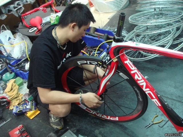 [開箱文]PINARELLO PRINCE火紅登場~~