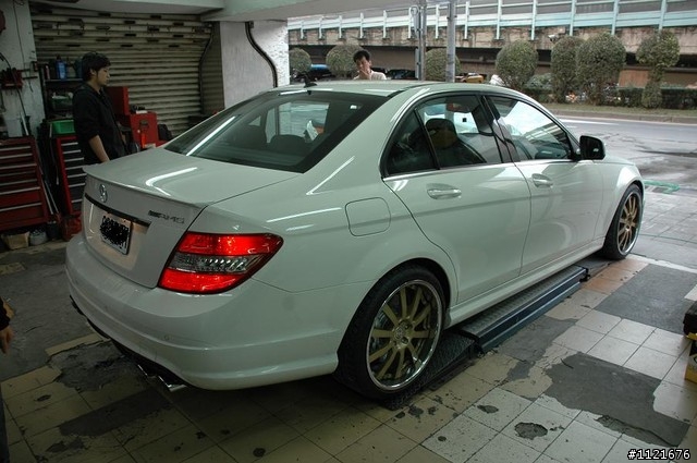C200 AMG?  C63 AMG? 傻傻分不清