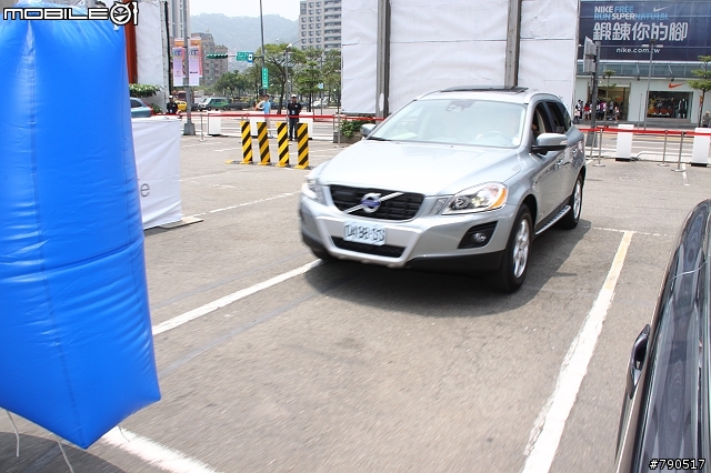 安全科技新體驗 - VOLVO CITY SAFETY