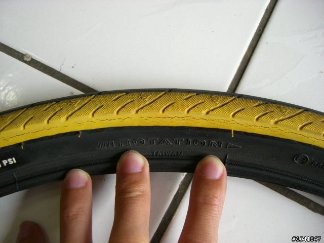 06/04更新:有用MAXXIS DETONATOR 26X1.5 色胎的車友請進來看一下---原廠已處理OK了.請看6樓