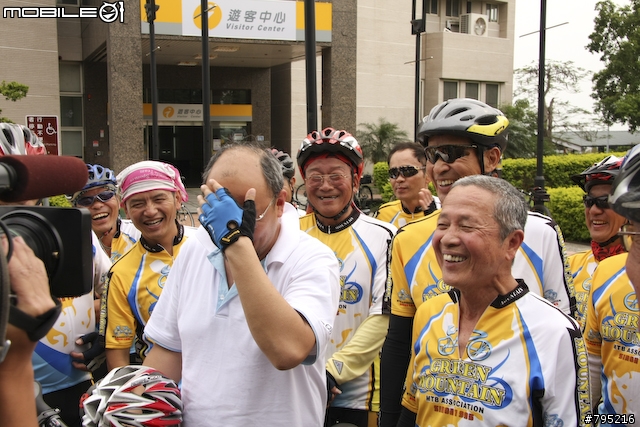 《一路南北騎–第二集》守護家鄉的單車大叔們–高山青車隊