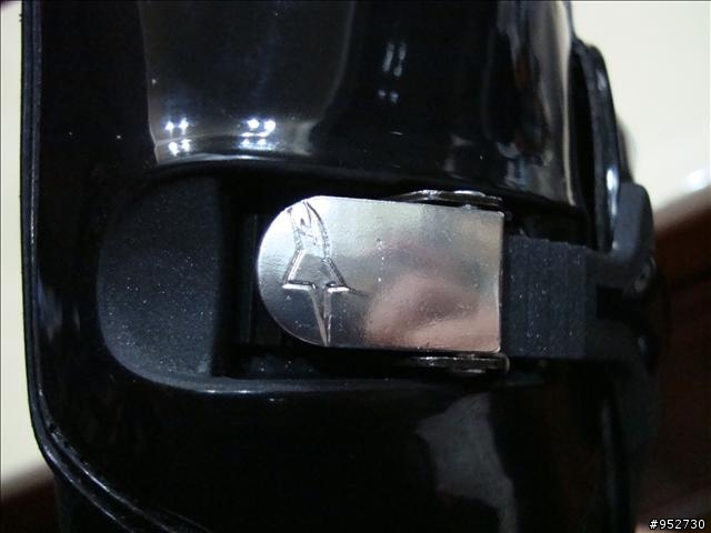 [開箱+實著照]Alpinestars SuperTech R 車靴~更新!