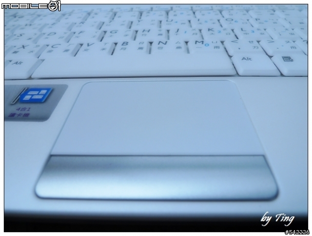 [BenQ 愛戀 U101粉角色]-粉嫩外型..時尚輕巧..簡單分享