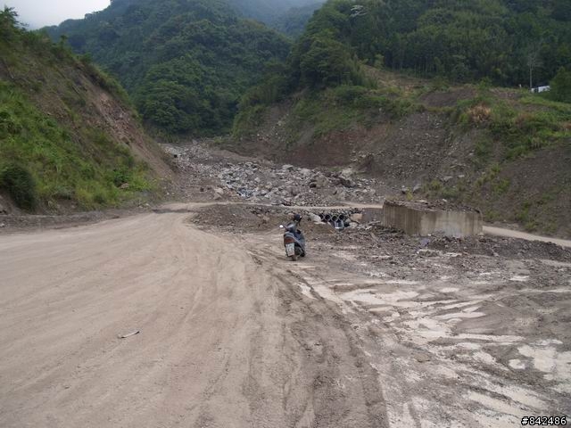 新竹五峰鄉一日遊--觀霧、雪霸休閒農場、清泉