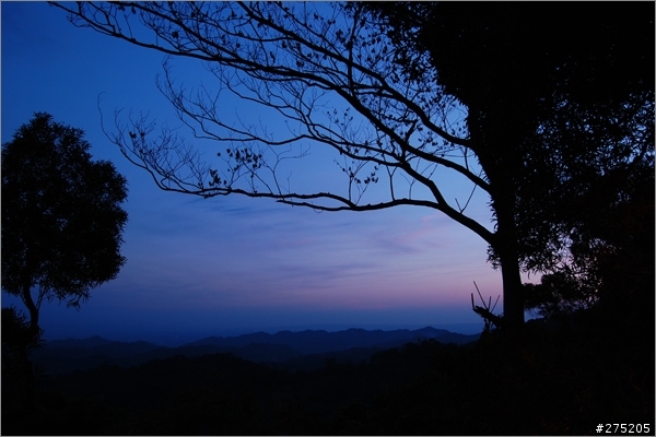 < 夜景 > Nikon D40 Kit 長曝試拍 : 又見一炊煙
