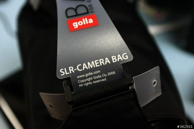 [開箱+關箱文] Golla G411 簡約風相機包