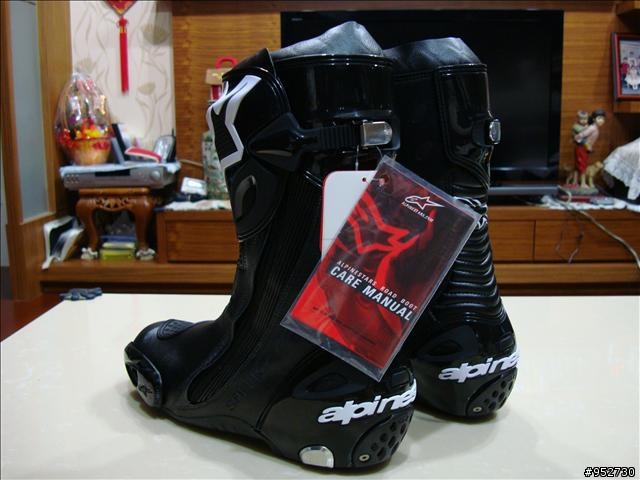 [開箱+實著照]Alpinestars SuperTech R 車靴~更新!