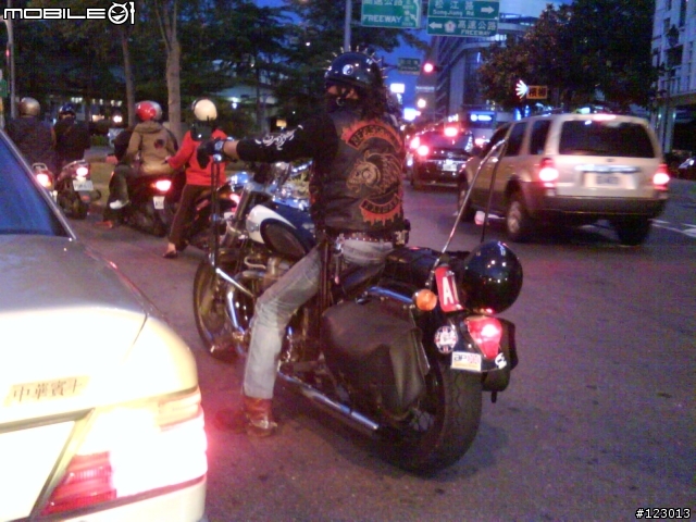 遮住車牌的心態是?