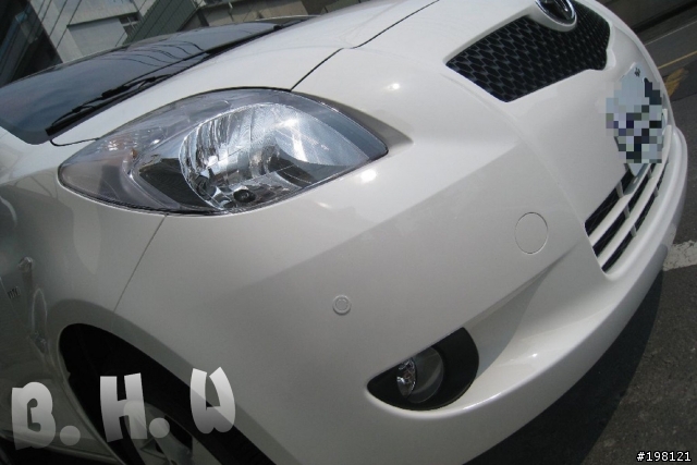 [不專業開箱文] 2009 Yaris 純外貌分享文
