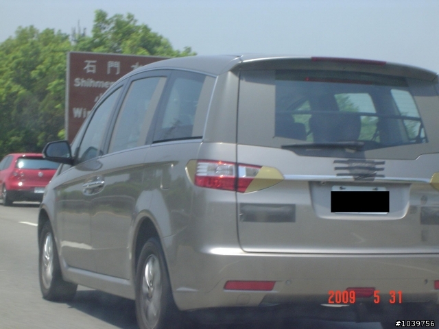 Luxgen MPV間諜照