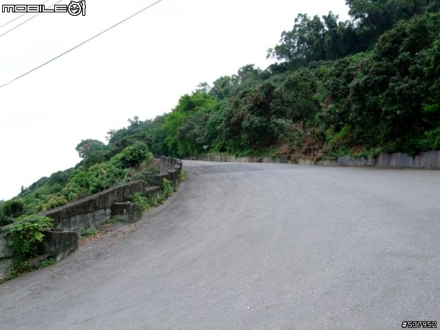 20090529[獨跑拍照景觀行]新威-山妍villa(寶來)-五公山