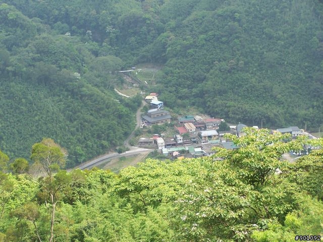 2009/5/12 三元宮上顯伯宮+鹿寮坑~關西 小越嶺 + 自不量力之錦山~水田 越嶺