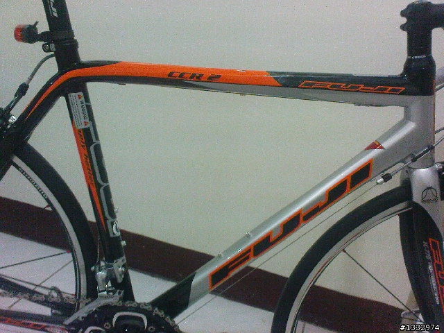 (分享)小弟的第一台公路車-2008 FUJI CCR2