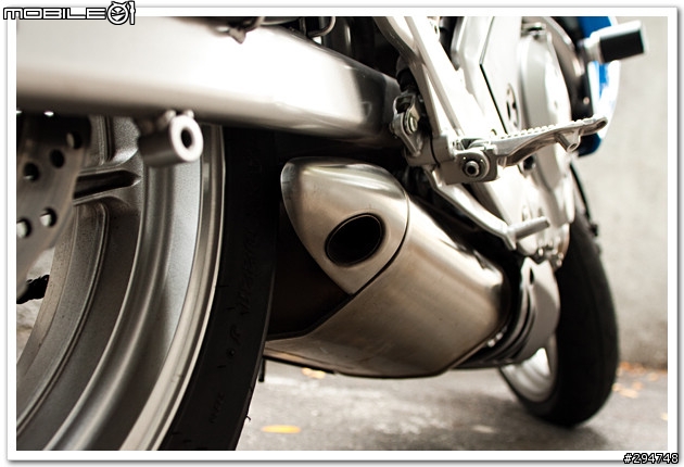 Kawasaki ER-6n 機件名稱請教