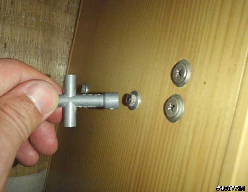 代代相傳の 老爺鐘 [機械鐘] 保養習作