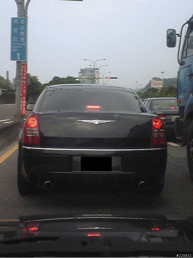 這應該不是BENTLEY???