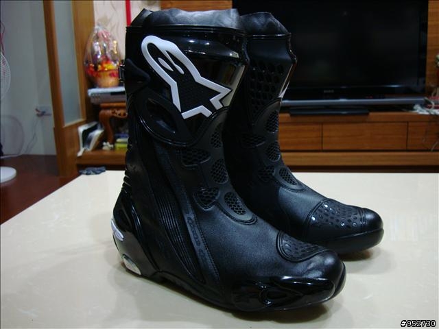 [開箱+實著照]Alpinestars SuperTech R 車靴~更新!