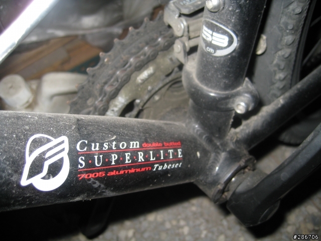 FCR坐墊出走後,想整理一下FELT SR101