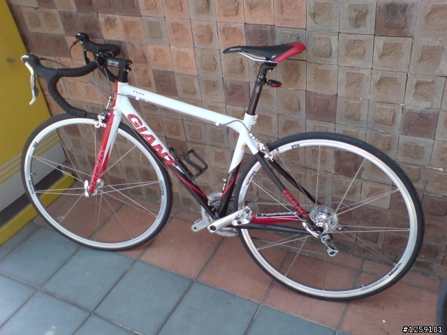 GIANT TCR 2  入手直上觀音山~~成功