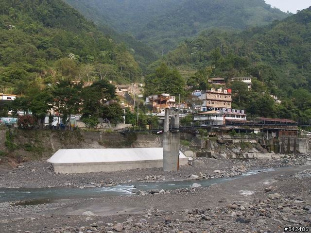 新竹五峰鄉一日遊--觀霧、雪霸休閒農場、清泉