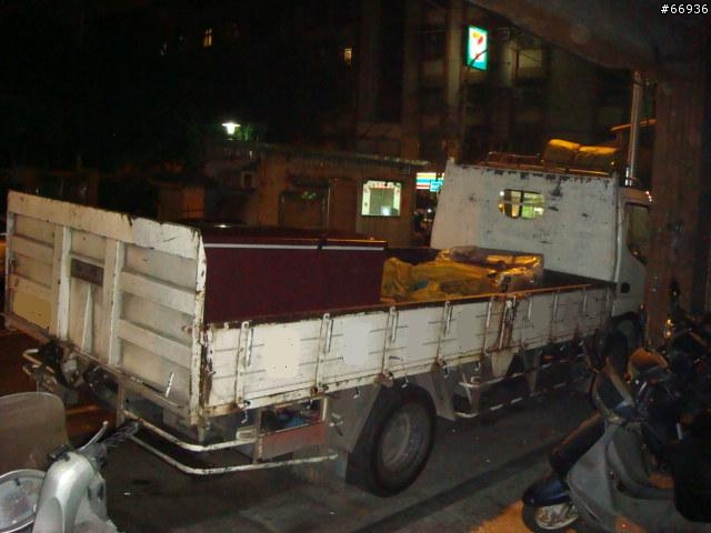 有關騎樓停車？ 補圖了....