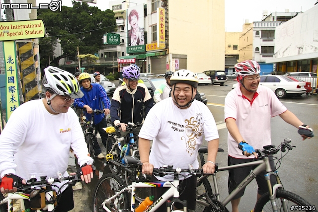 一路靠北騎-100俱樂部&555車隊花絮