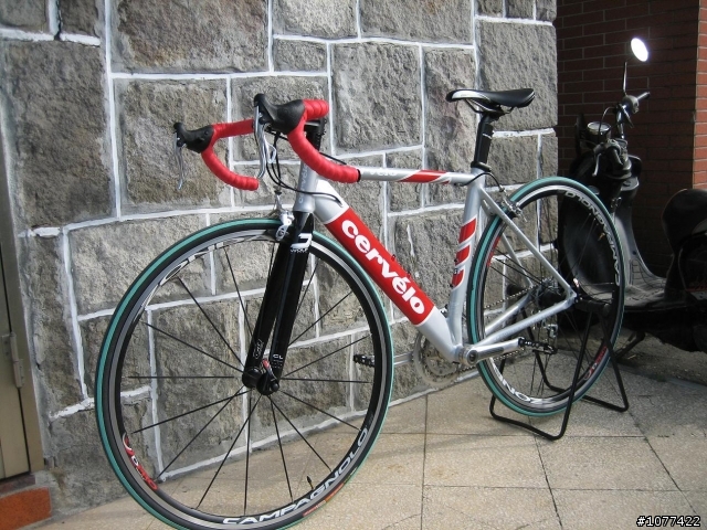 與大家分享我的ＣＥＲＶＥＬＯ