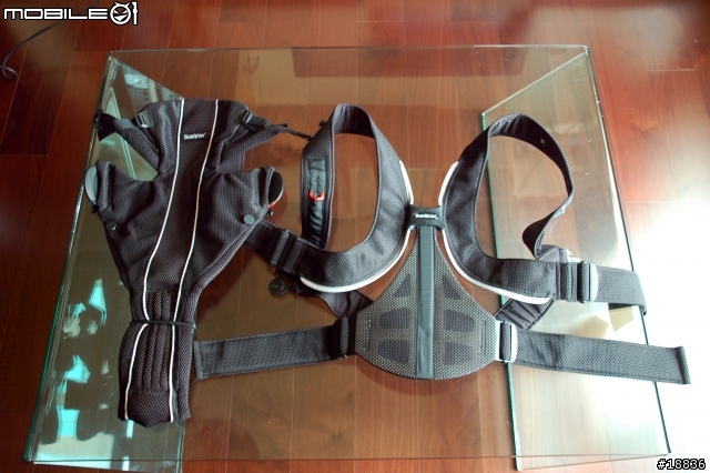 [開箱] BABYBJÖRN Baby Carrier Synergy
