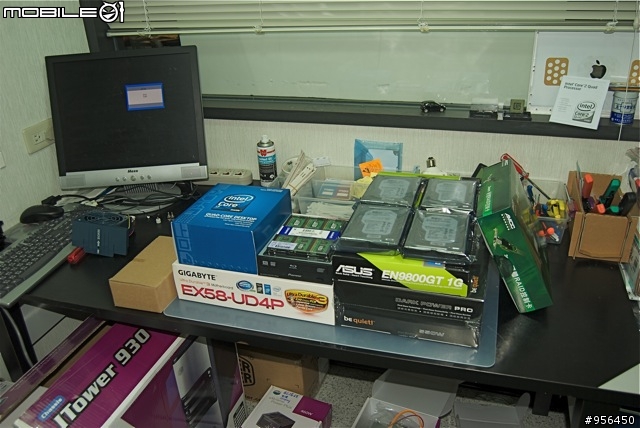 [分享]8核心、250Gx4 Raid5、模組化powersupply、nVidia 9800GTX、藍光combo機，小頂規桌機組裝實錄！