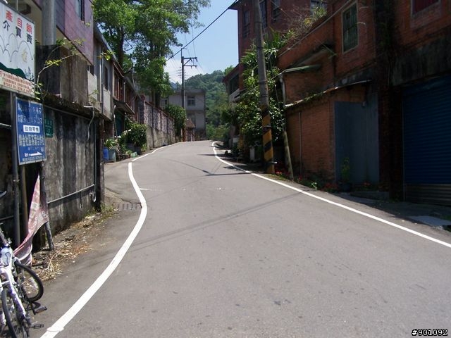 2009/5/12 三元宮上顯伯宮+鹿寮坑~關西 小越嶺 + 自不量力之錦山~水田 越嶺