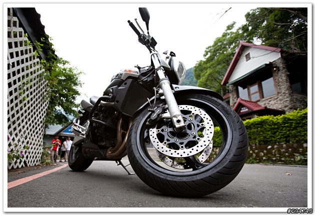 Suzuki GSR600 的這條管子用途？