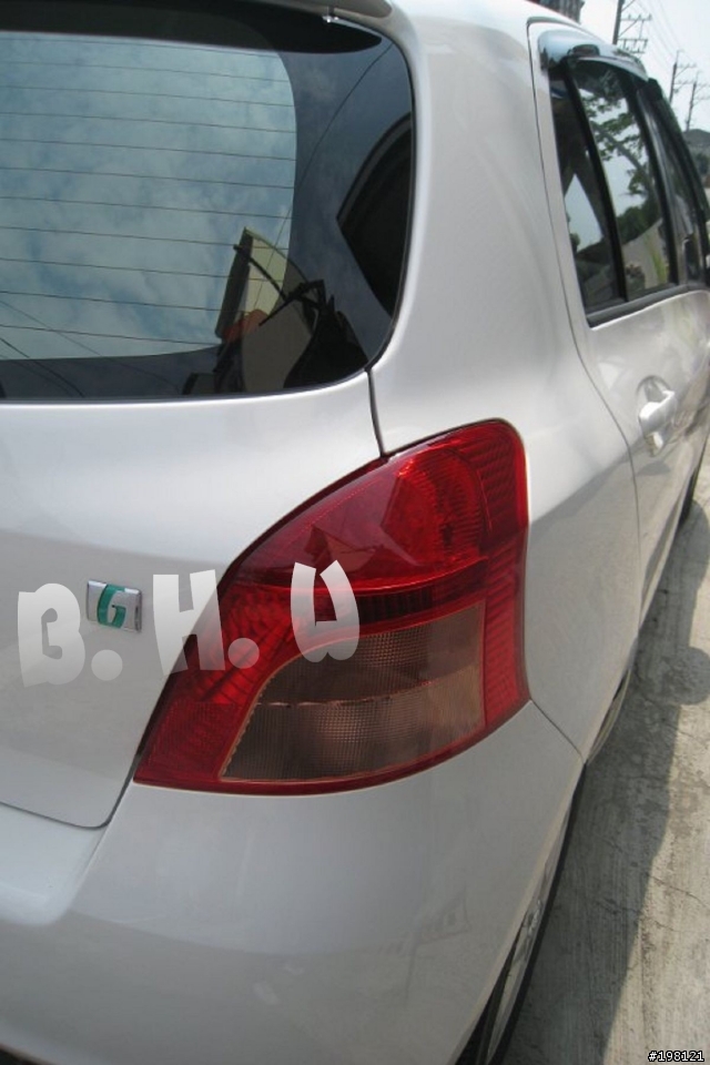 [不專業開箱文] 2009 Yaris 純外貌分享文