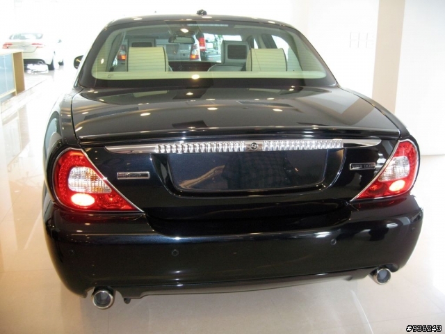 (新圖組) 帝王再現 Jaguar Daimler Super Eight 小小開箱 ~~