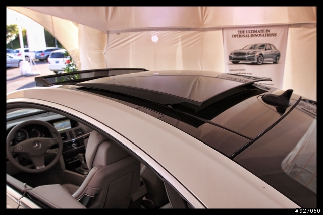 Mercedes-Benz E-Class Coupe & Sedan W212 Premier Event