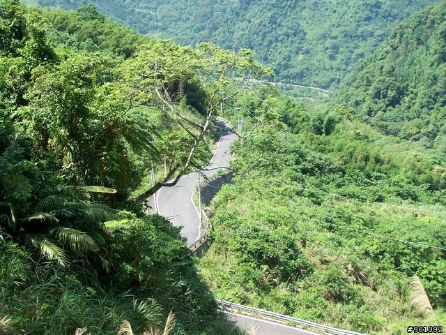 新竹縣五個山地部落 ( 和平~羅山~花園~天湖~梅花 ) 雙越嶺