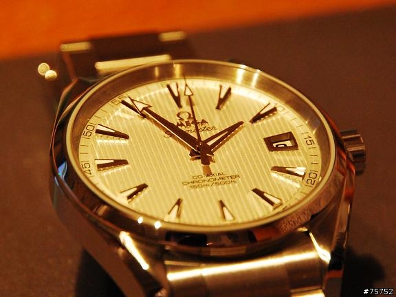 OMEGA Seamaster AQUA TERRA(白錶面)